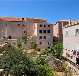 Studio Apartment in Dubrovnik Old Town, Sleeps 2